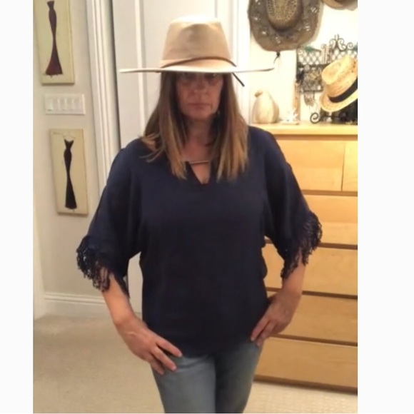SzS navy blue fringed boho top - Picture 1 of 12
